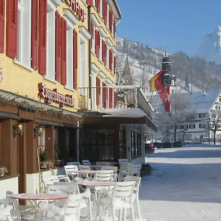 酒店 Schweizerhof 3*