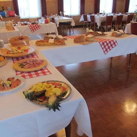 Schweizerhof Hotel