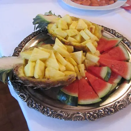 Hotel Schweizerhof 3*
